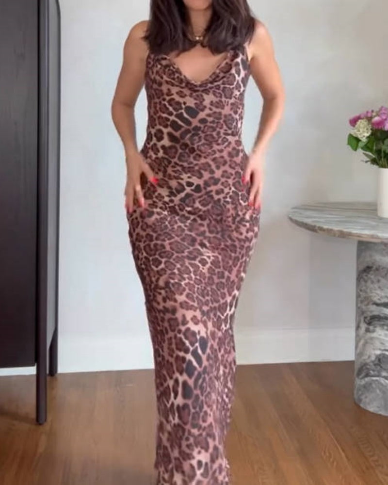 Ärmelloses Figurbetontes Maxikleid mit Schwingendem Kragen und Leopardenmuster (Vorverkauf)
