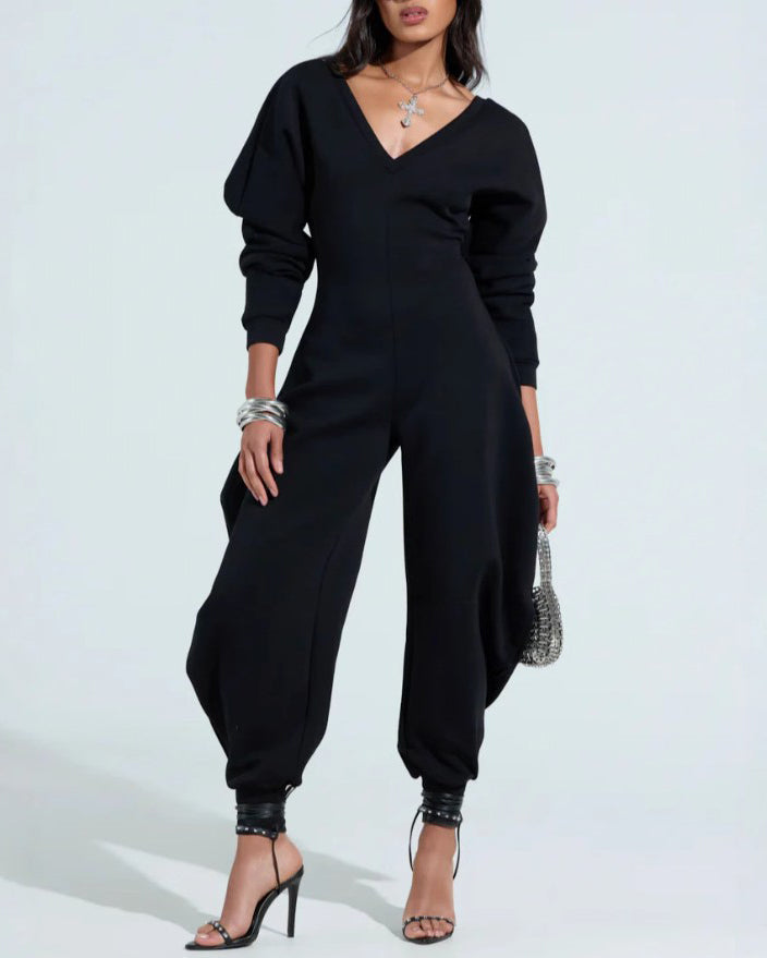 Gemütlicher Baggy Jumpsuit mit V Ausschnitt und Langen Ärmeln