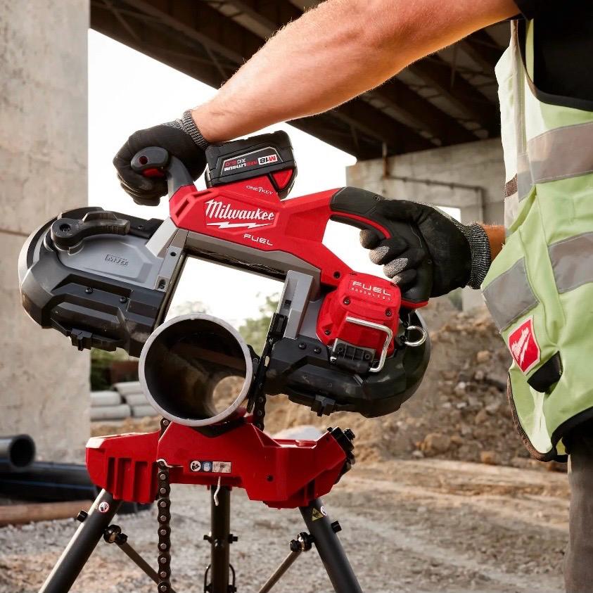 M18 FUEL™ Tiefschnitt-Bandsäge mit ONE-KEY™