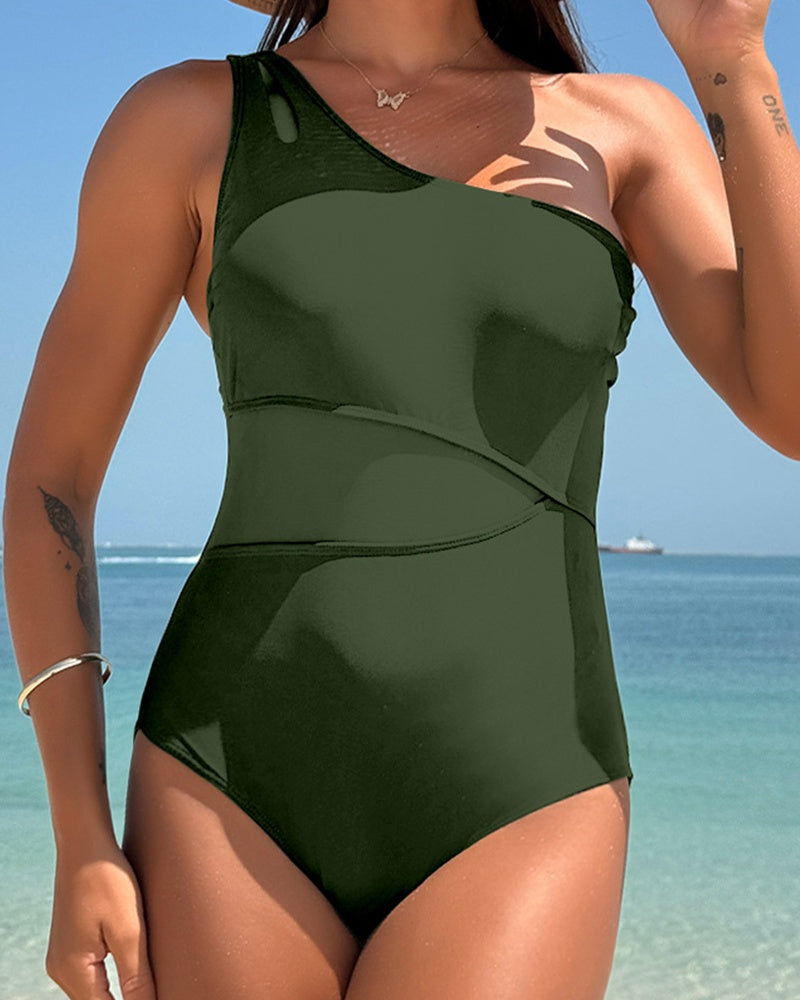 Traje de baño glamuroso con control de abdomen, tirantes de un solo hombro e inserción de malla.